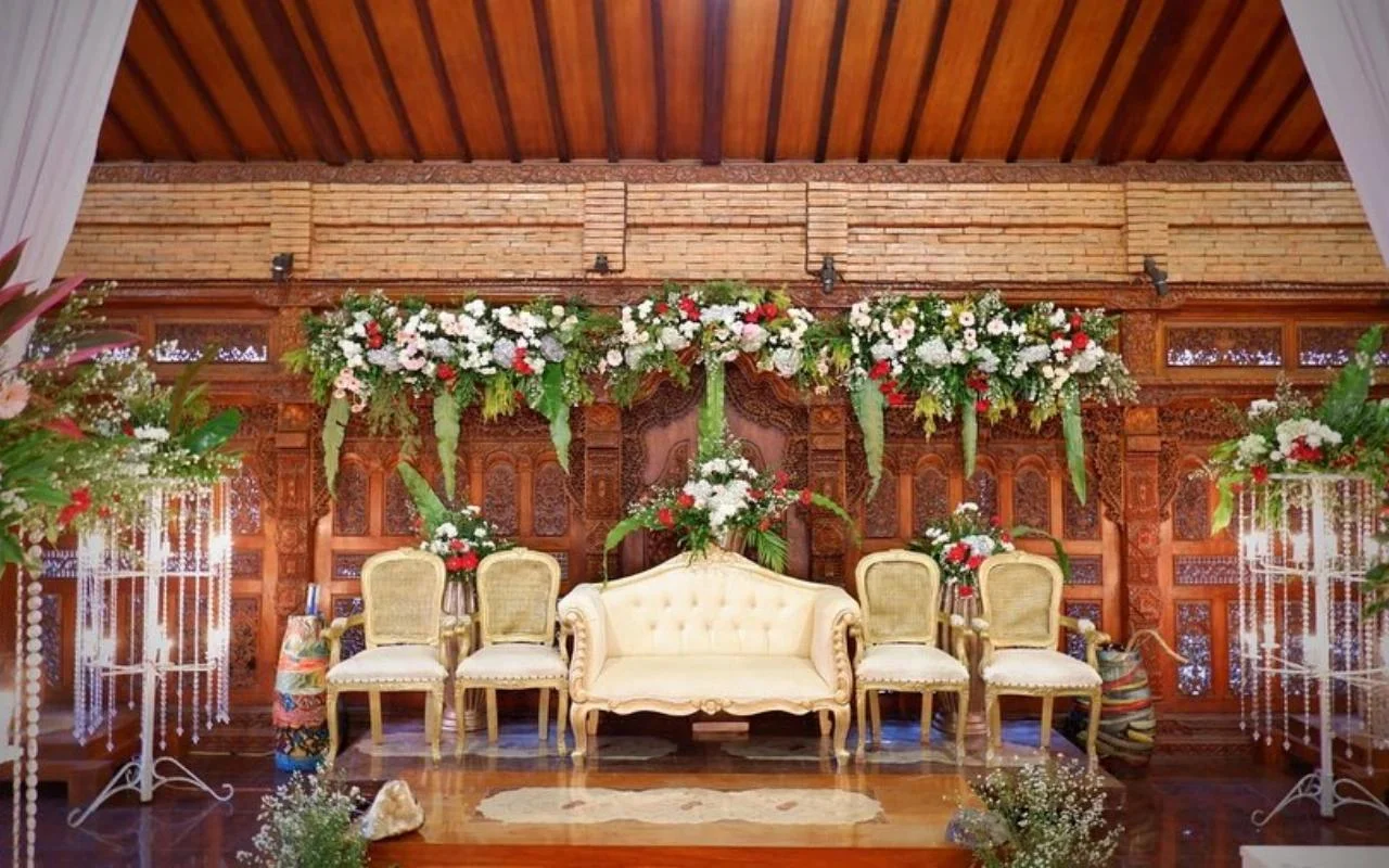 Intimate Wedding 2026: Pernikahan Sederhana yang Elegan dan Penuh Makna