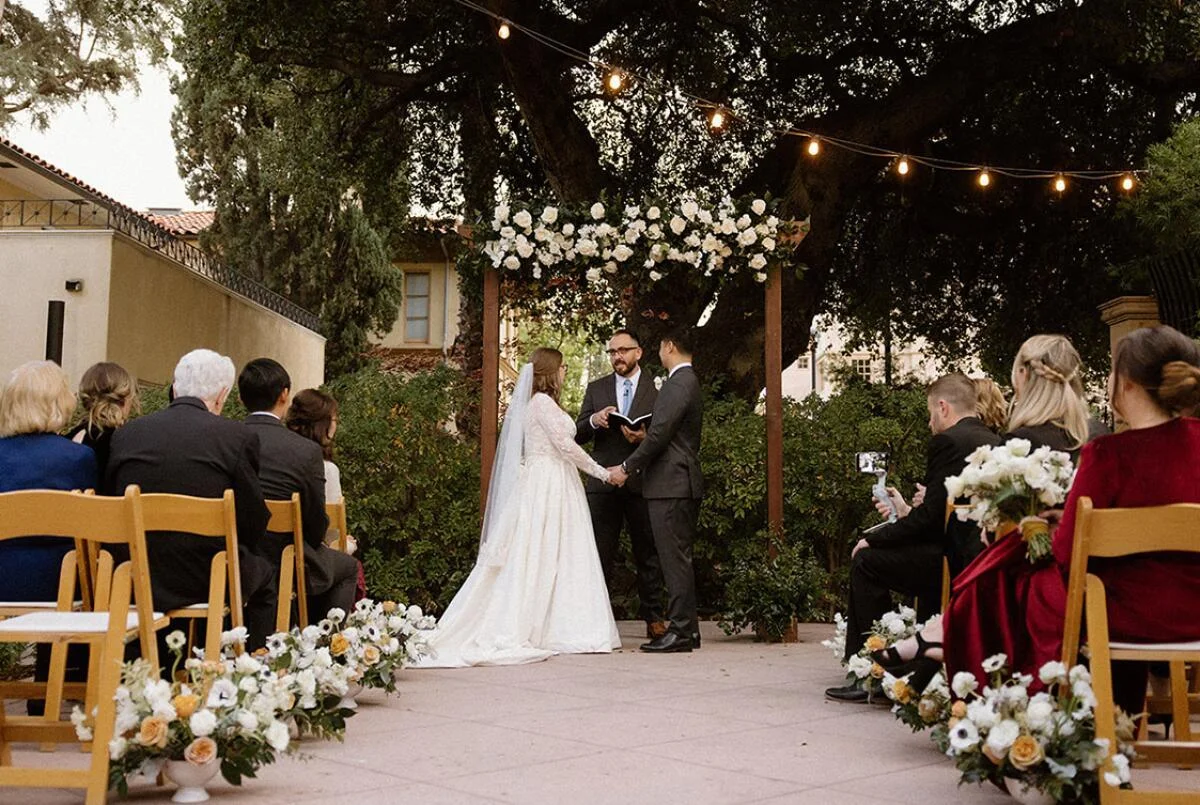 Intimate Wedding 2026: Pernikahan Sederhana yang Elegan dan Penuh Makna